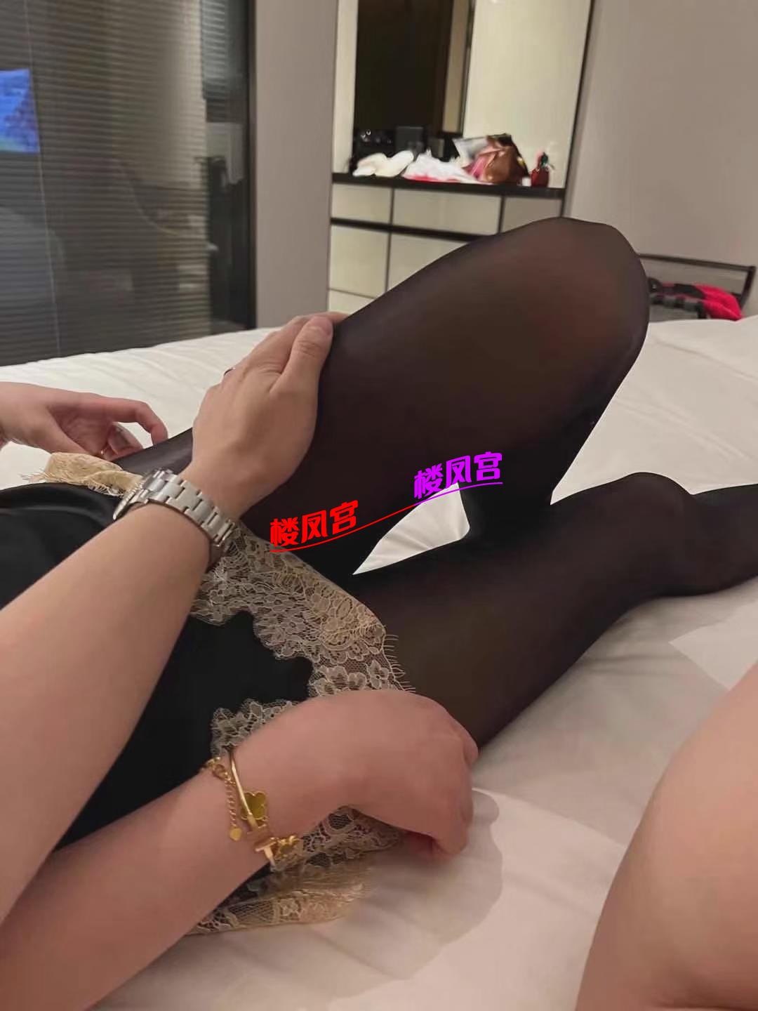 -6a765f88a59d8821.jpg