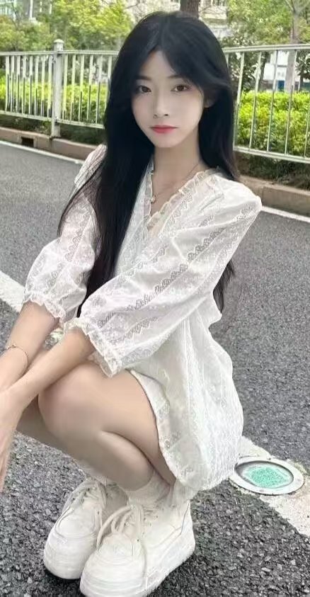 2161760884992_.pic.jpg